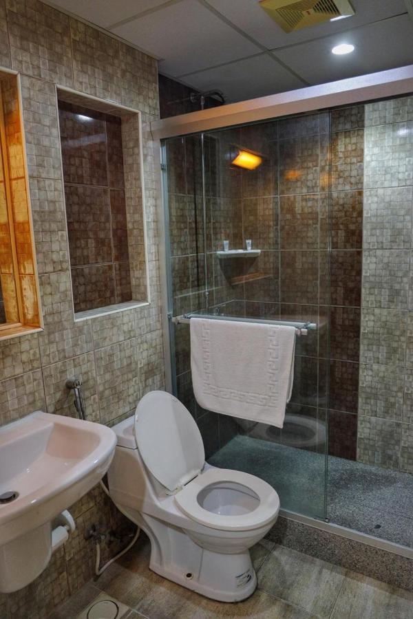 Johny International Hotel Maskat Zewnętrze zdjęcie