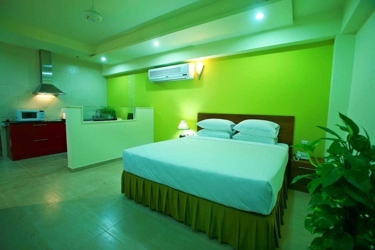 Johny International Hotel Maskat Zewnętrze zdjęcie